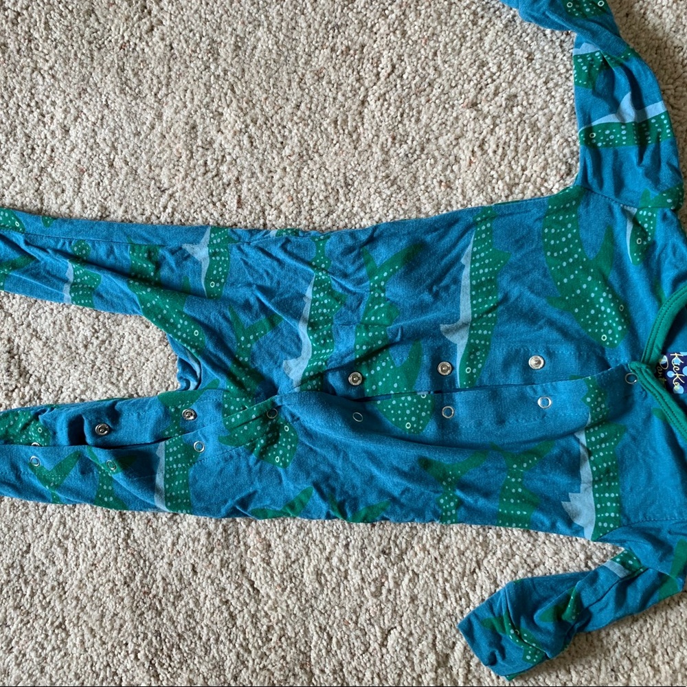 Kickee pants onesie 9-12 months
